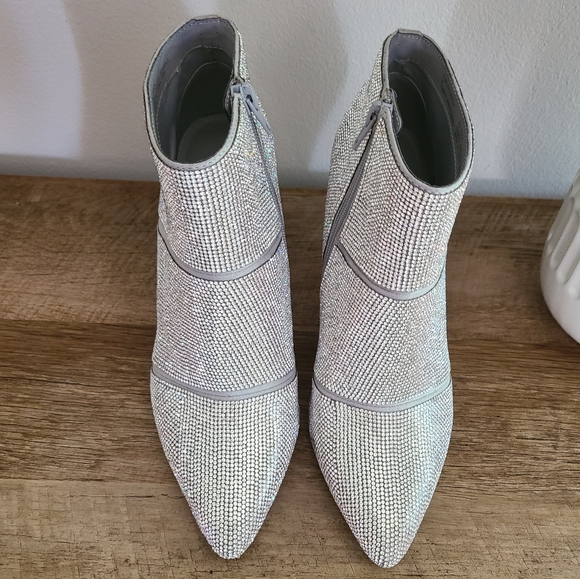 🌟Madden NYC Starr Rhinestone Detail Stiletto Heel Ankle Boots Size 8 - Picture 3 of 11